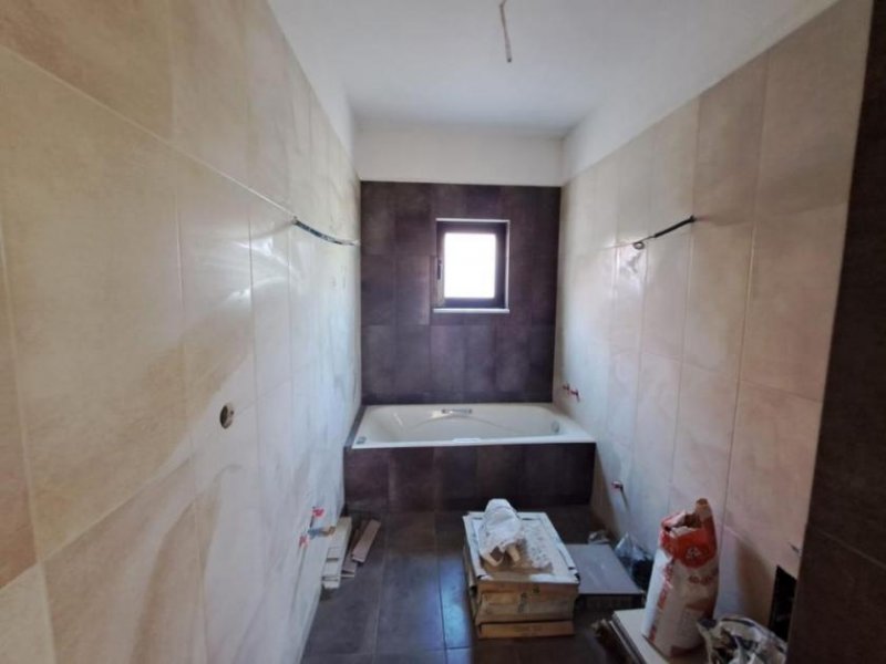 Stilos Kreta, Stilos: Unvollendetes 2-stöckiges Haus zu verkaufen Haus kaufen